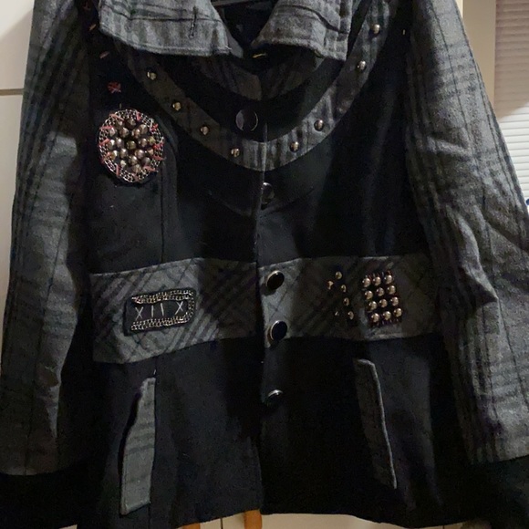 BKE winter jacket - Picture 2 of 9